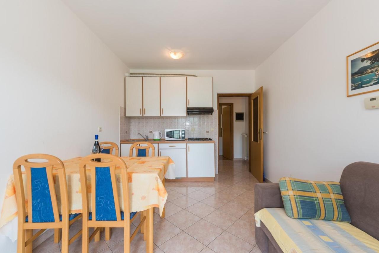 Apartments Villa Adria Rabac Extérieur photo